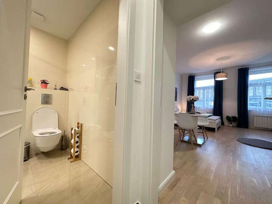 Romantic Apartment In The Center Of Прага Экстерьер фото